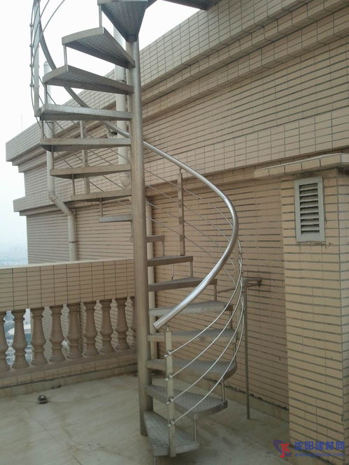 不锈钢楼梯产品展示 广东佛山粤美楼梯五金厂打造高品质家居楼梯